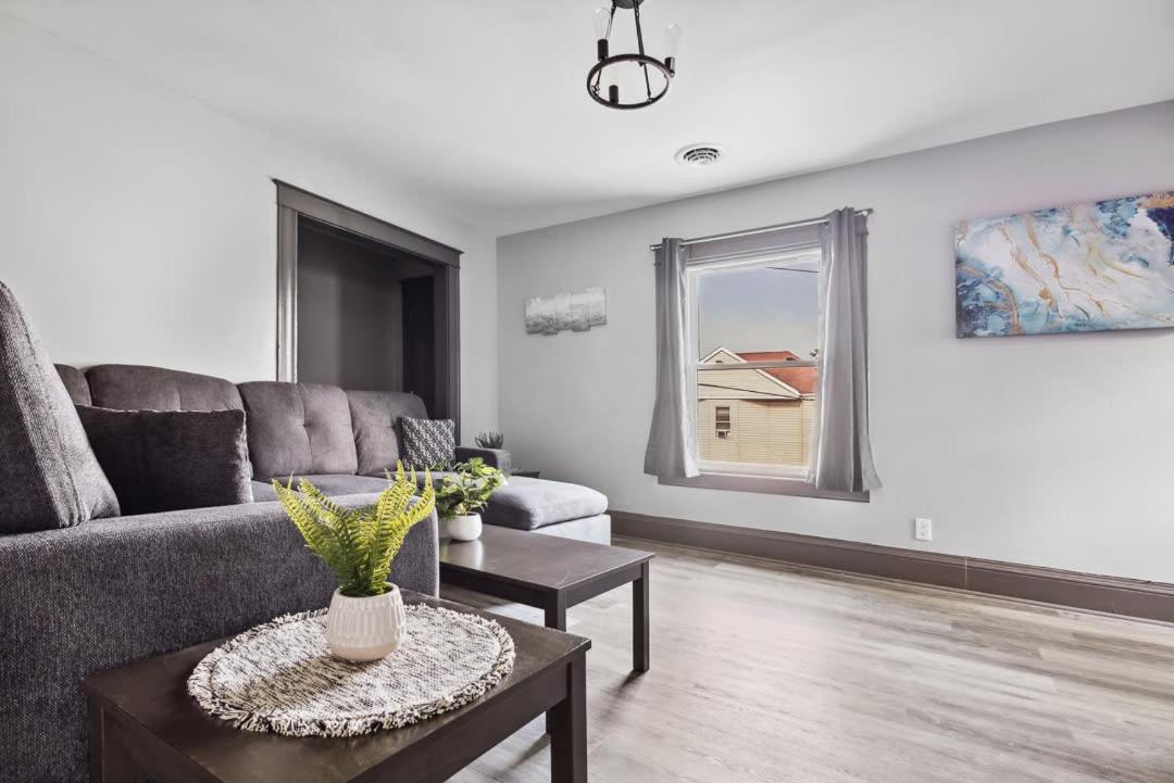 Spacious 6Br 2Ba Minutes For The Falls & Casino Niagara Falls Exterior photo